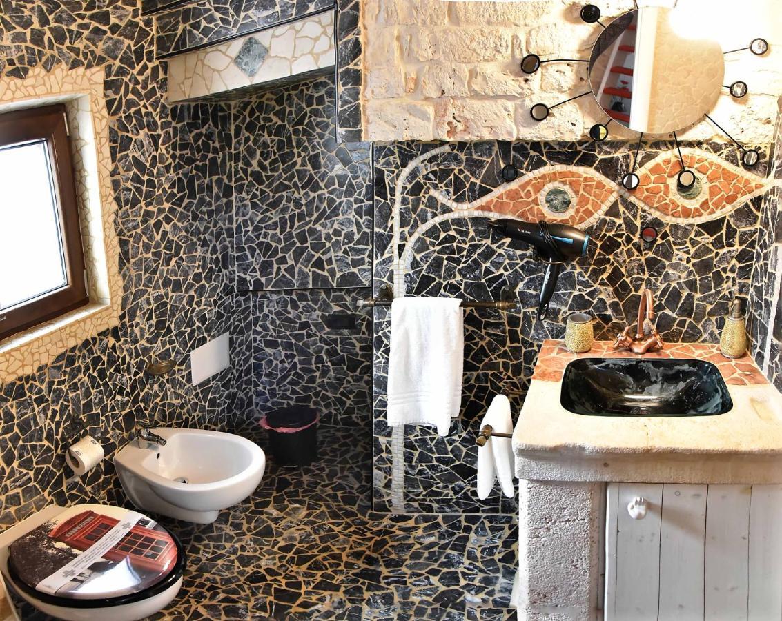 L'Angolo Di Gaudi, Casa Mila Putignano Exteriör bild